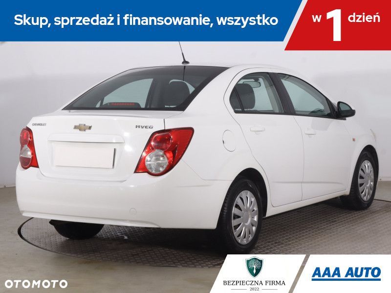 Chevrolet Aveo - 7