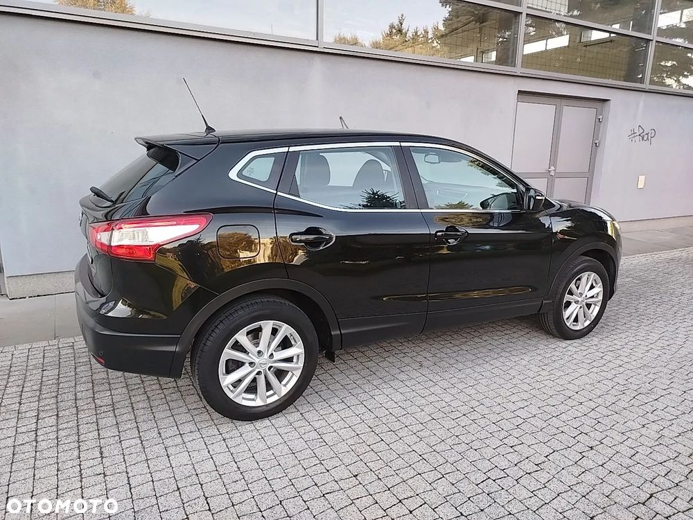 Nissan Qashqai 1.2 DIG-T N-Connecta - 4