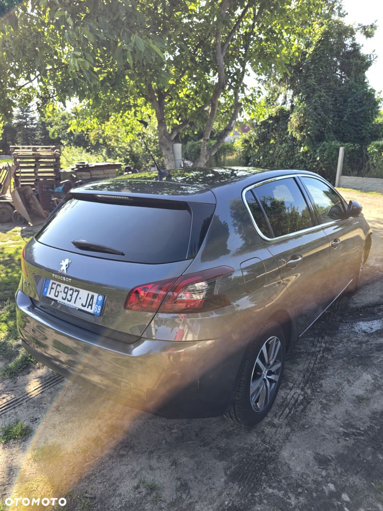 Peugeot 308 1.2 PureTech GPF Allure S&S EAT8 - 7