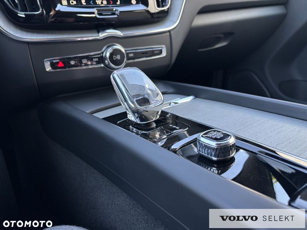 Volvo XC 60 - 12