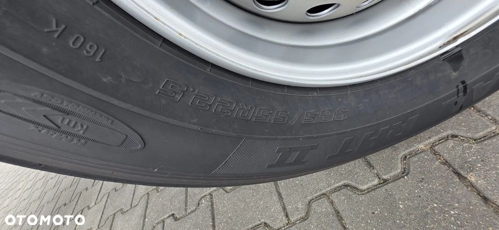 Krone SD dla kontenerów morskich 20, 40 i 45 stóp z agregatem - 15