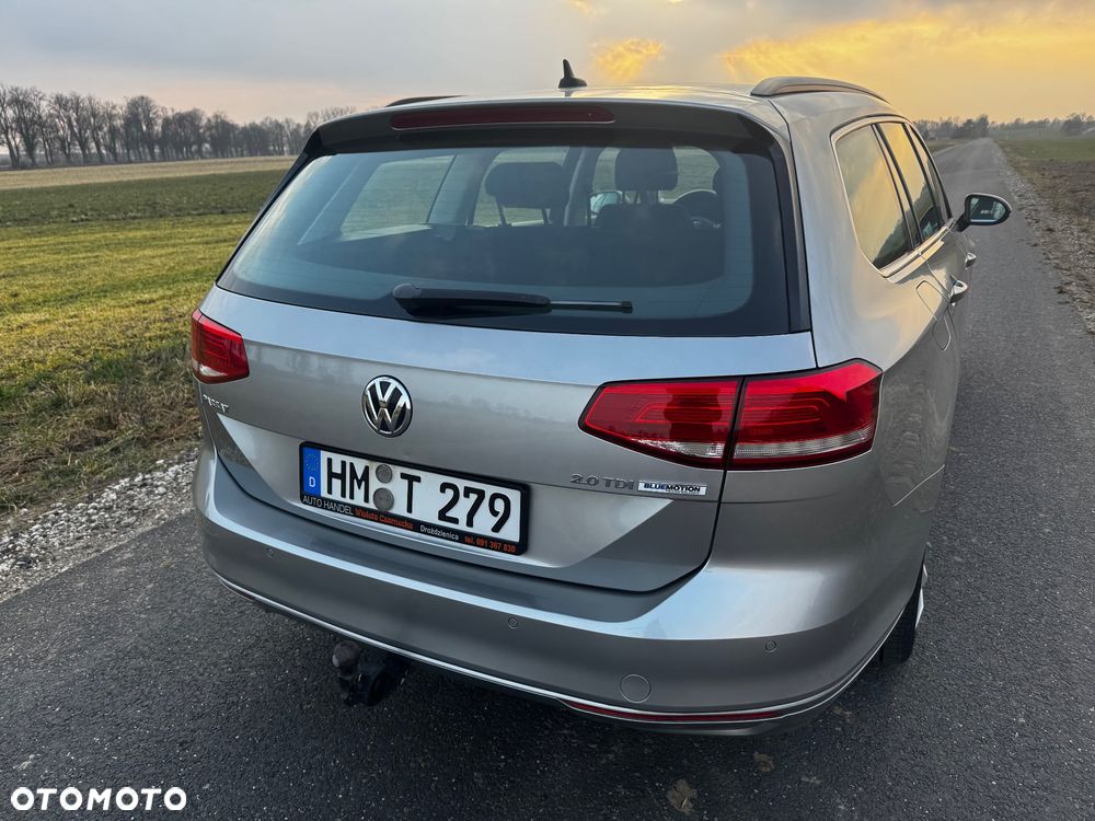 Volkswagen Passat Variant 2.0 TDI (BlueMotion Technology) Comfortline - 8