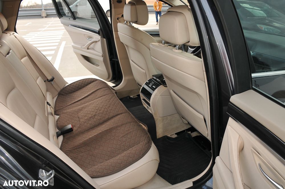 BMW Seria 5 530d Blue Performance Aut. - 11