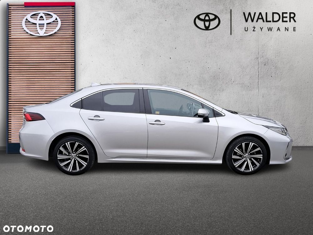 Toyota Corolla - 6