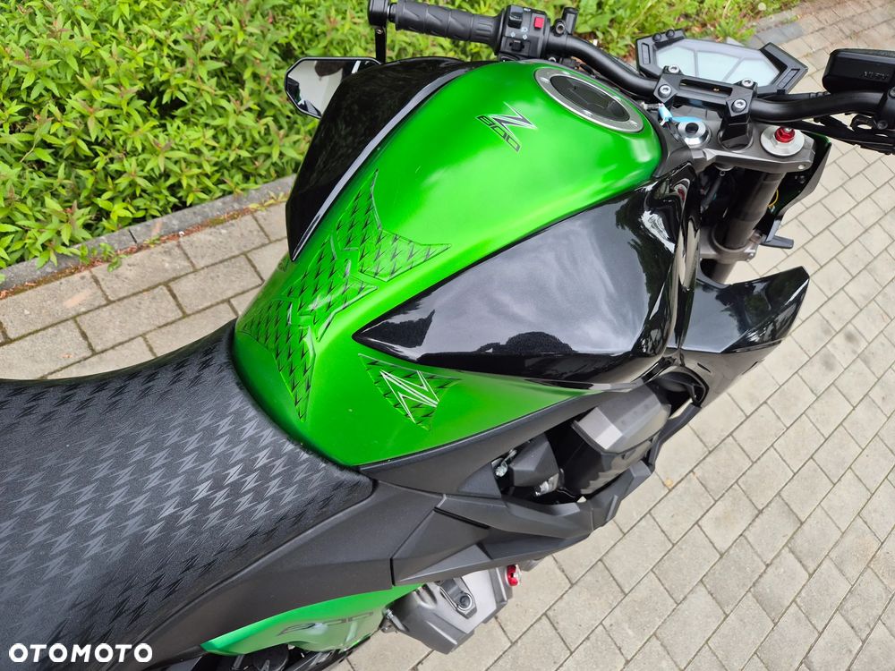 Kawasaki Z - 4