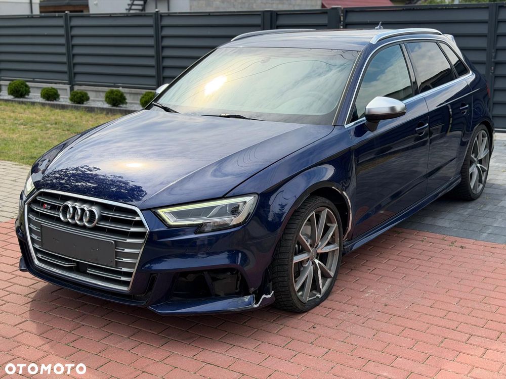 Audi S3 - 1