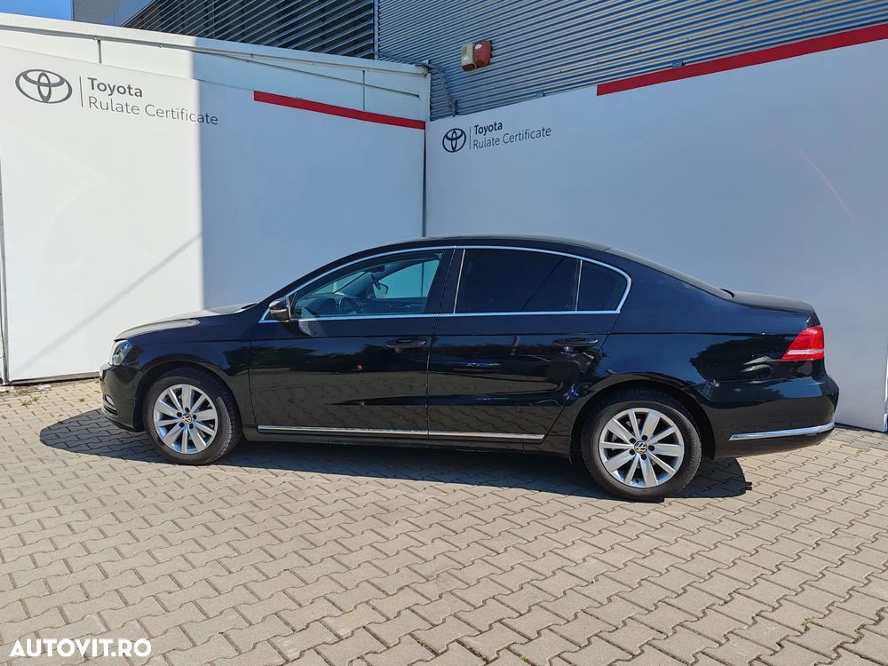 Volkswagen Passat 2.0 TDI Comfortline - 4