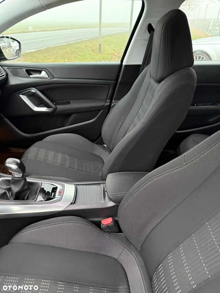 Peugeot 308 BlueHDi 100 Stop & Start Business-Line - 18