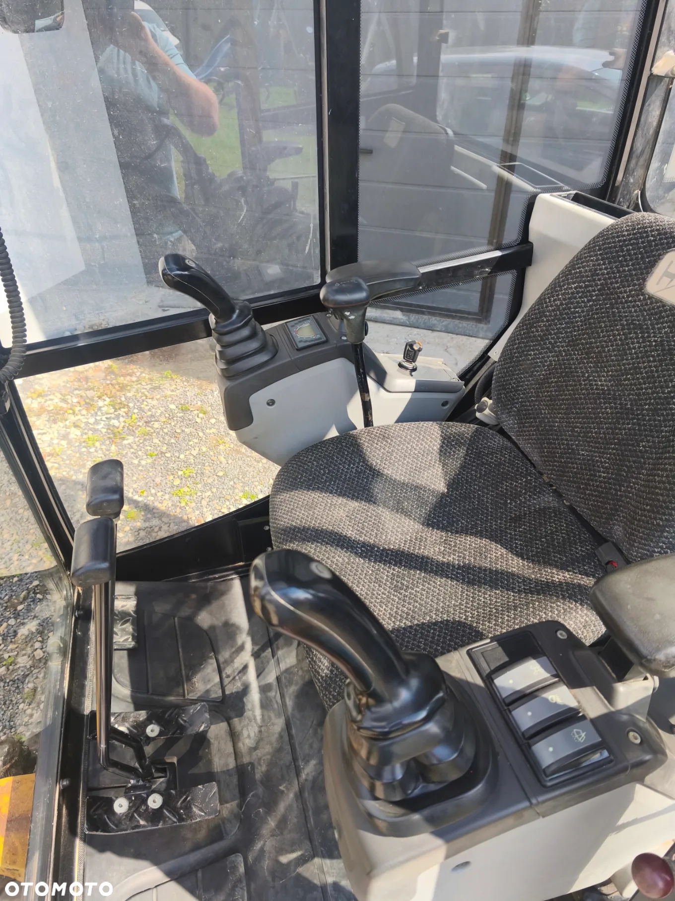 Caterpillar 301.4 C maszyna świeżo sprowadzona - 7