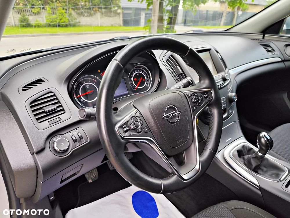 Opel Insignia 2.0 CDTI EcoFLEX S&S - 23