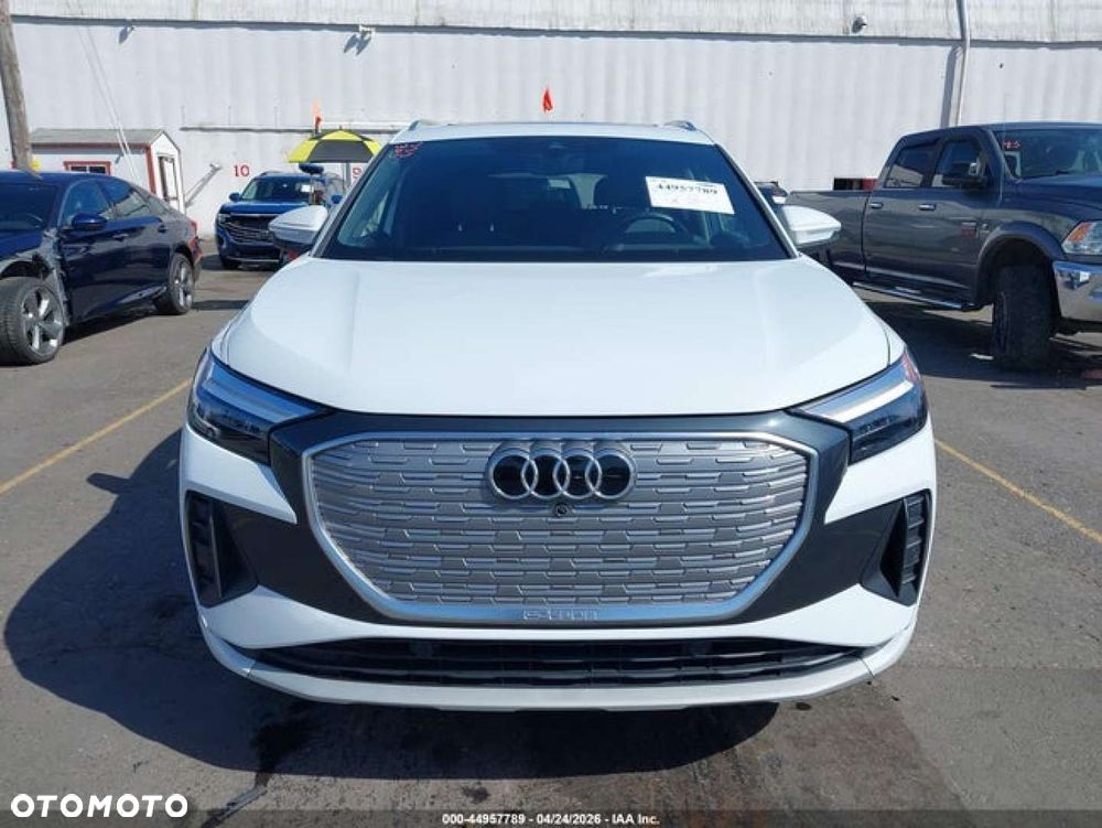 Audi Q4 e-tron - 8