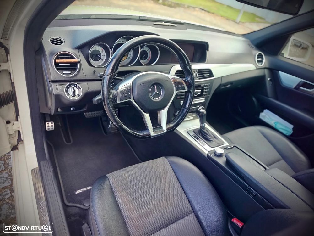 Mercedes-Benz C 220 (BlueTEC) d 7G-TRONIC AMG Line - 13