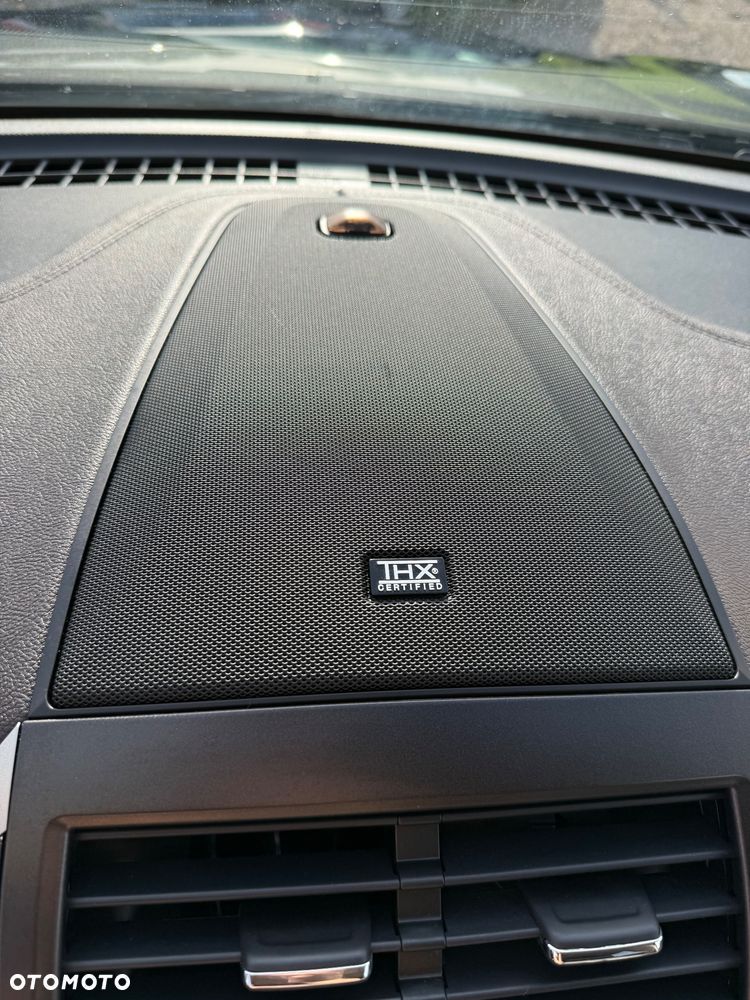 Lincoln MKC - 20