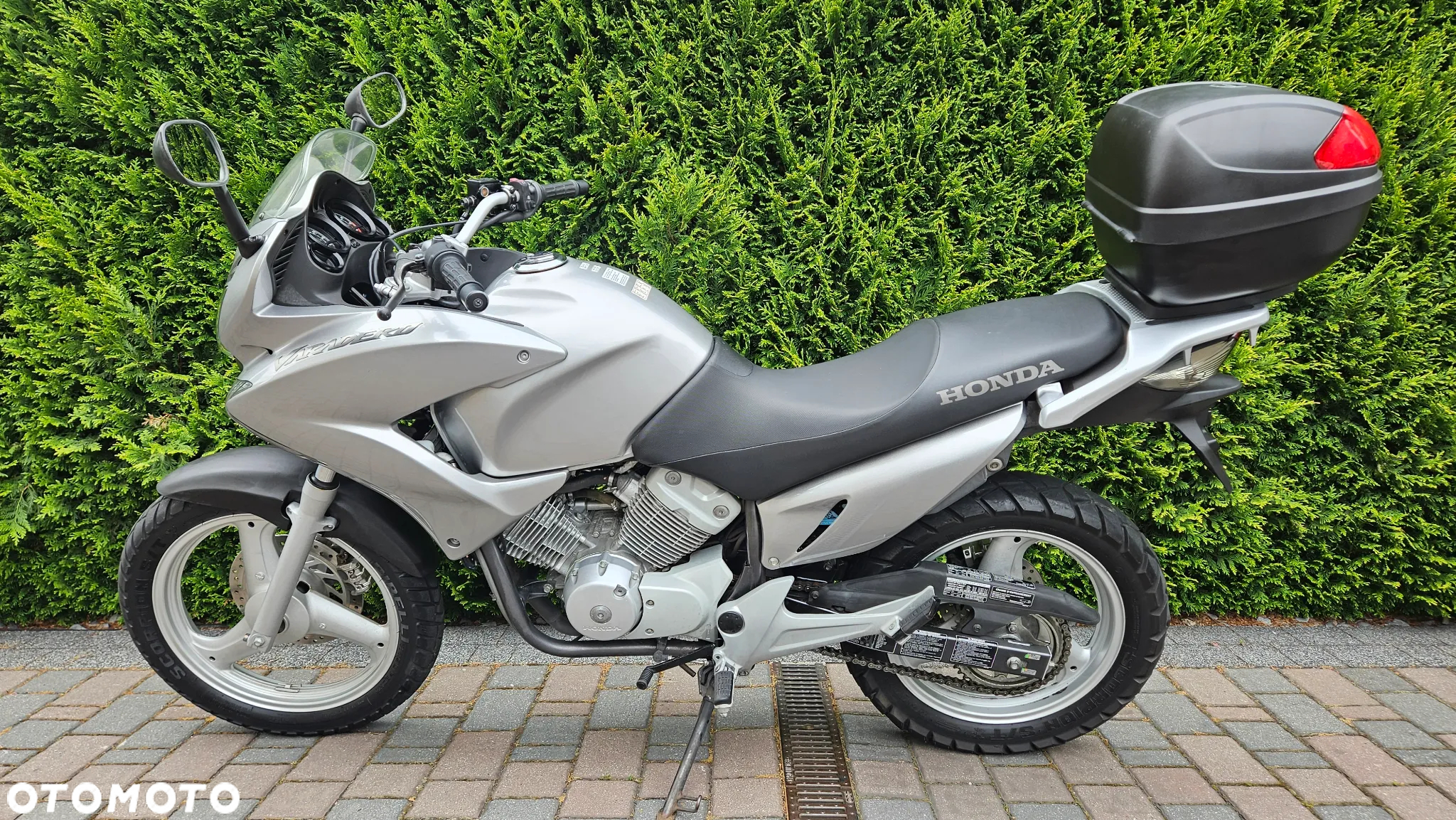 Honda Varadero - 29