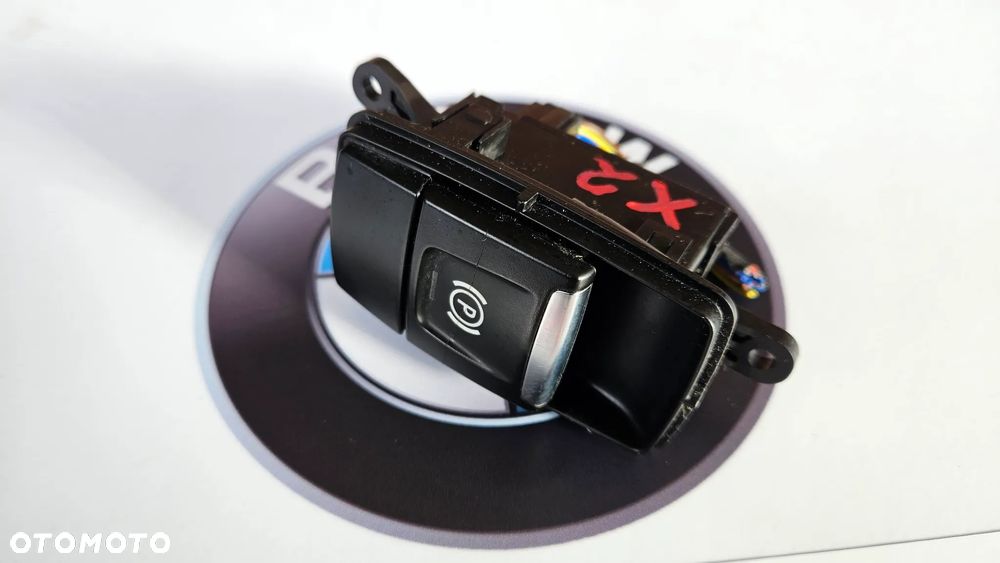 BMW X1 F48 X2 F39 Przełącznik hamulca parkingowego Przycisk hamulca ręcznego 6822523 - 6