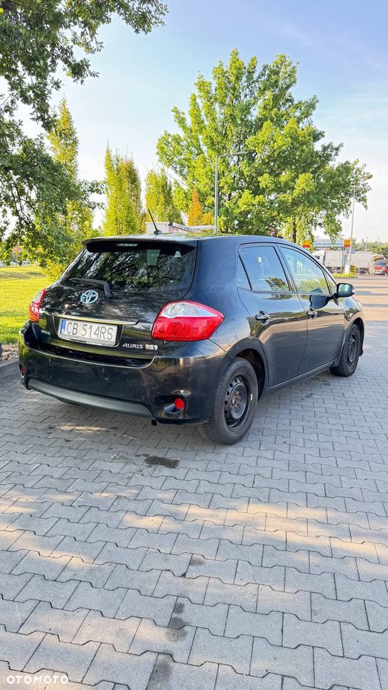 Toyota Prius 1.8 HSD Sol - 2