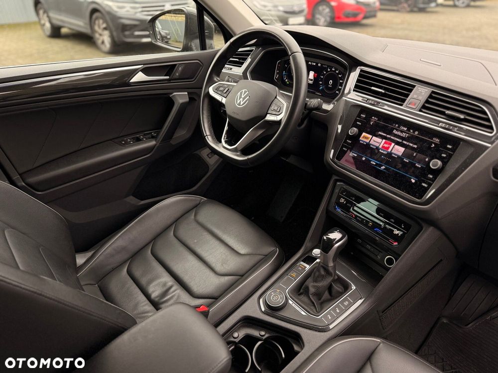 Volkswagen Tiguan 2.0 TSI 4Mot Elegance DSG - 11