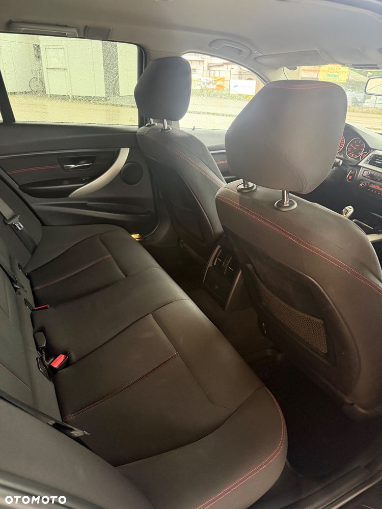BMW Seria 3 320d Sport-Aut Sport Line - 10