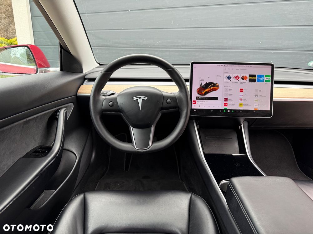 Tesla Model 3 - 31