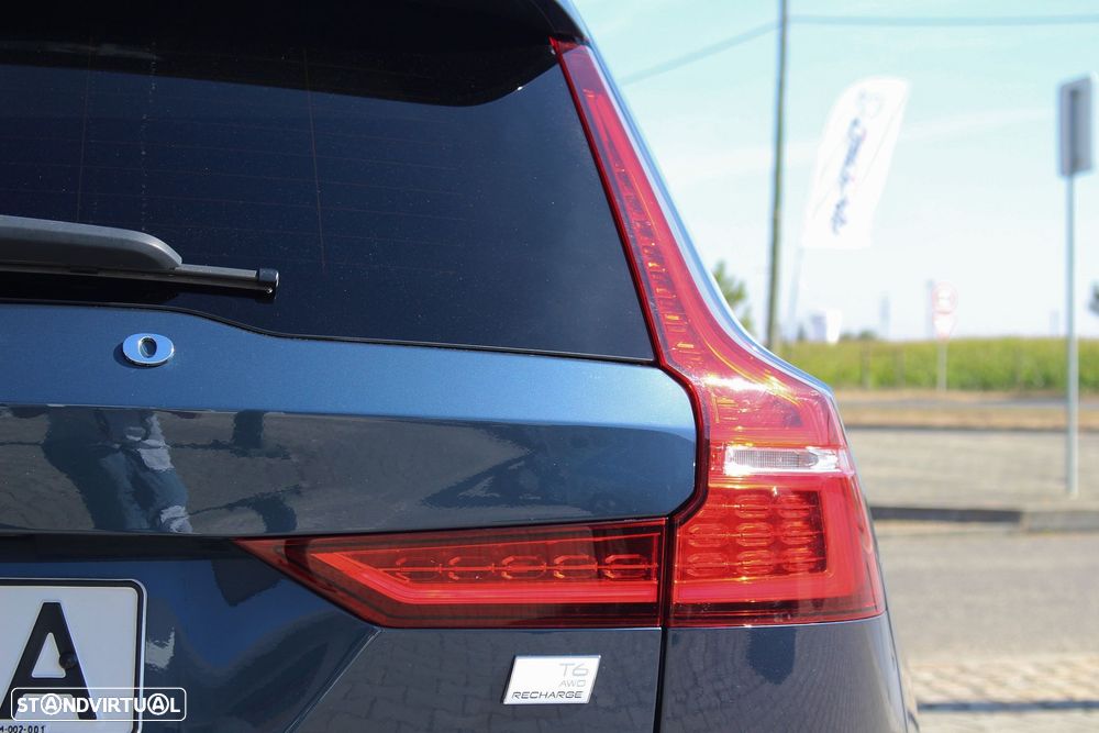 Volvo V60 2.0 T6 AWD TE R-Design - 17