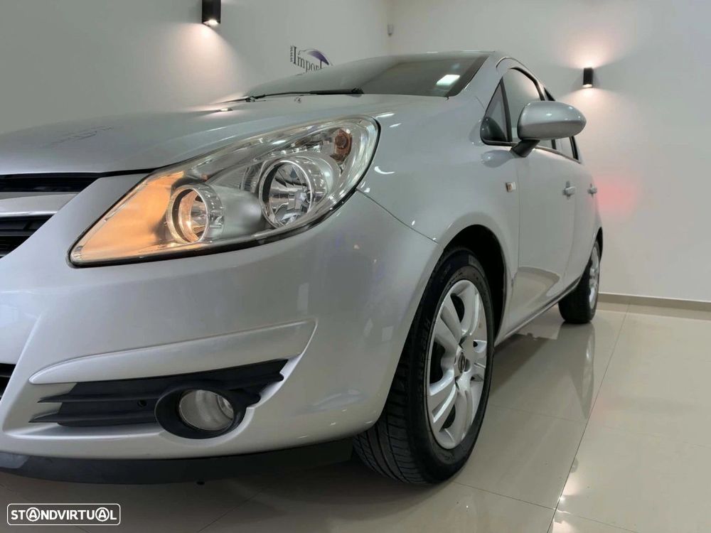 Opel Corsa 1.2 Cosmo - 5