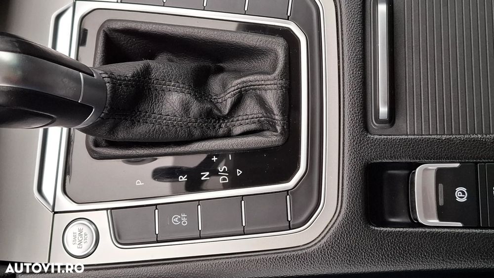 Volkswagen Passat 1.6 TDI (BlueMotion Technology) DSG Comfortline - 23