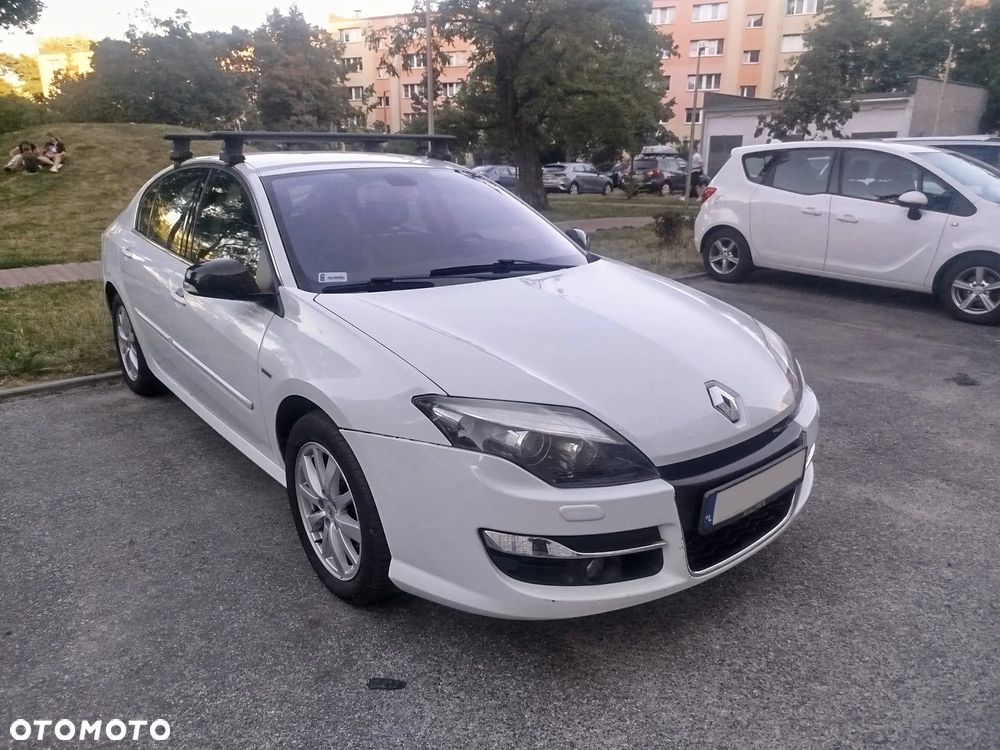 Renault Laguna 2.0 Bose Edition - 1