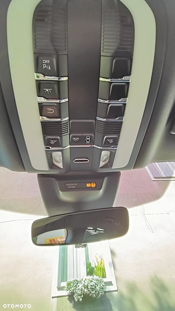 Porsche Macan T - 15