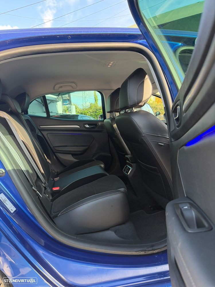 Renault Mégane 1.6 dCi GT Line SS - 6