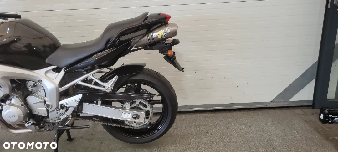 Yamaha FZ - 5