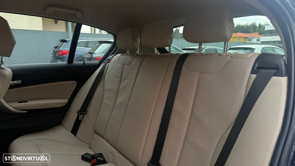 BMW 116 d Aut. Advantage - 15