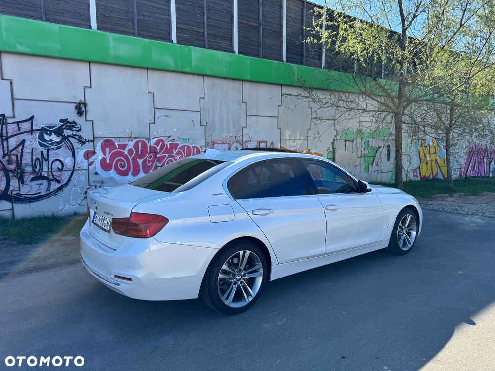 BMW Seria 3 330e iPerformance Luxury Line - 4