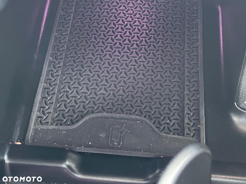 Mercedes-Benz GLC - 16