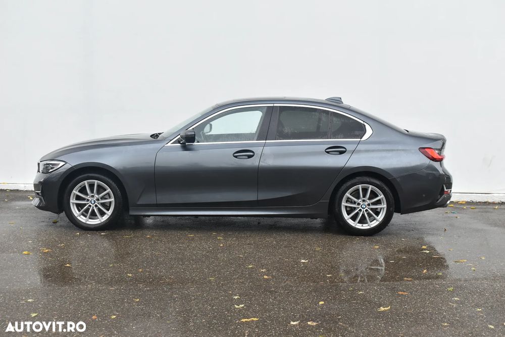 BMW Seria 3 320d xDrive AT Luxury Line - 2