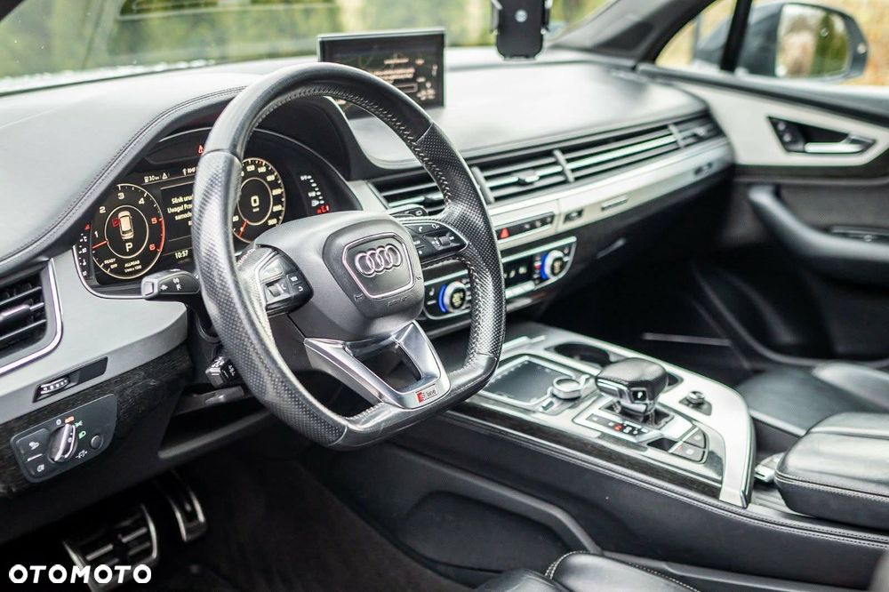 Audi Q7 - 5