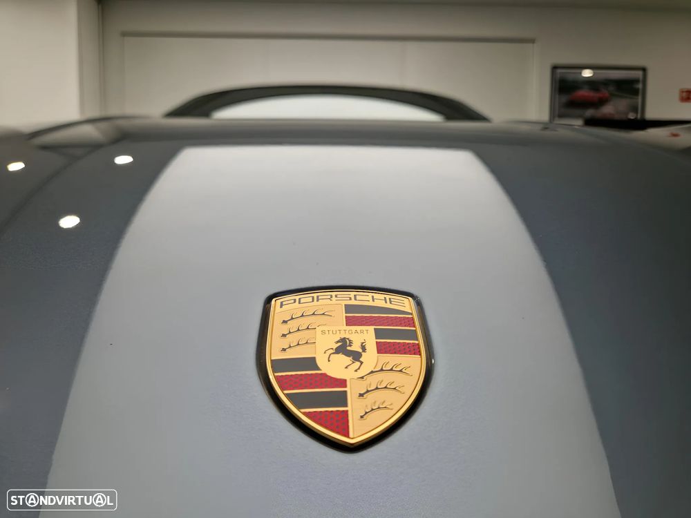 Porsche 911 (992) Carrera PDK - 18