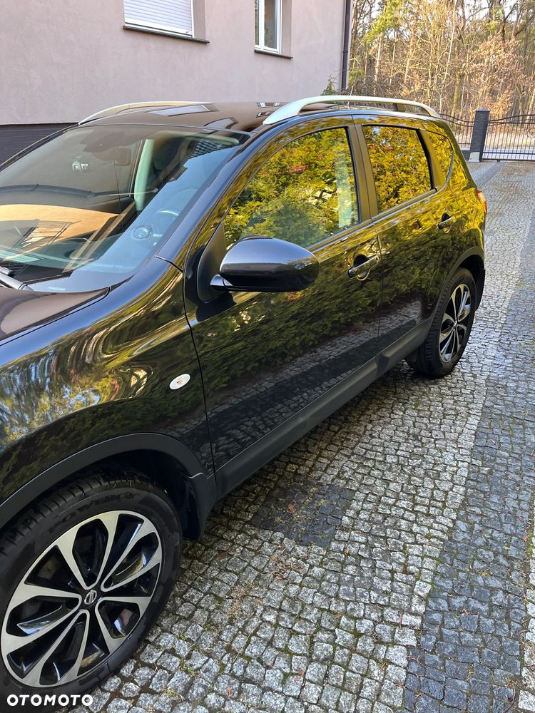 Nissan Qashqai 2.0 dCi 4x4 Tekna - 4