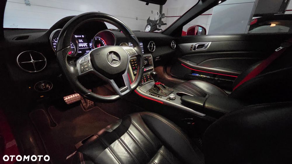 Mercedes-Benz SLK - 21