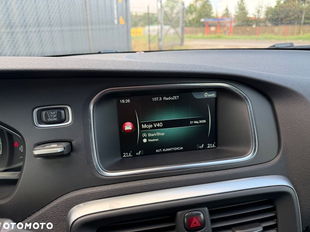 Volvo V40 D3 Momentum - 20