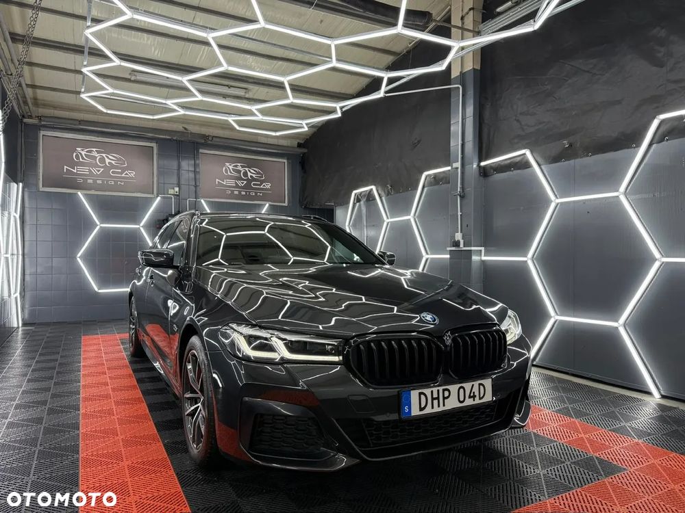 BMW Seria 5 530e xDrive M Sport sport - 2