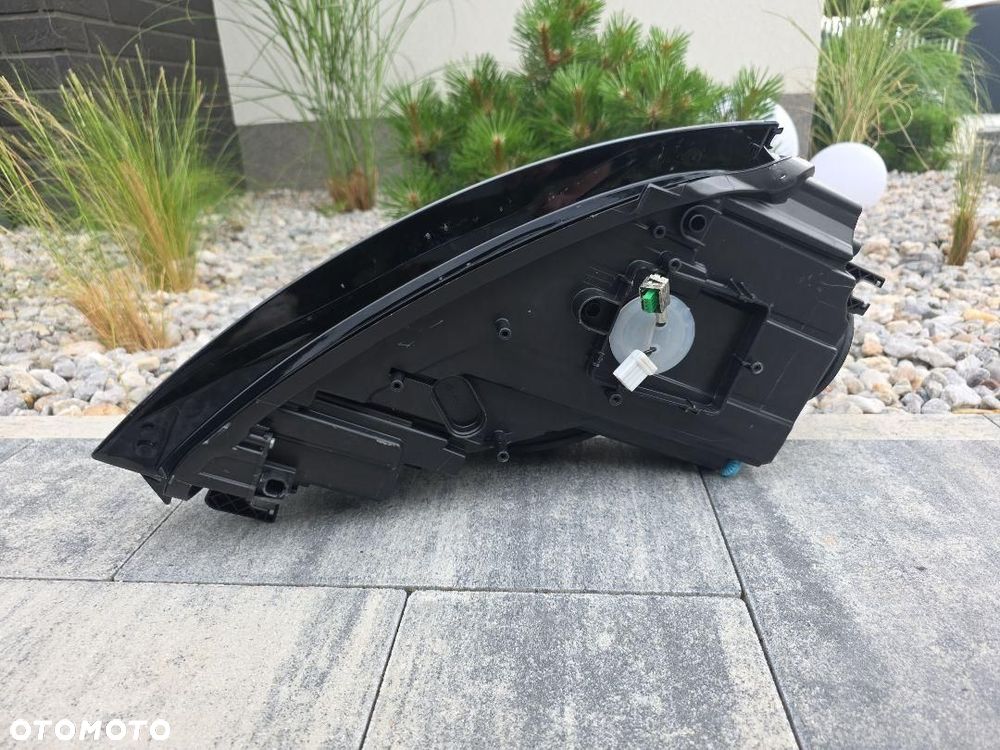 AUDI A3 S3 RS3 8P0 8P LIFT Lampa lewa przód Bi-Xenon Led 8P0941003 Hella - 7