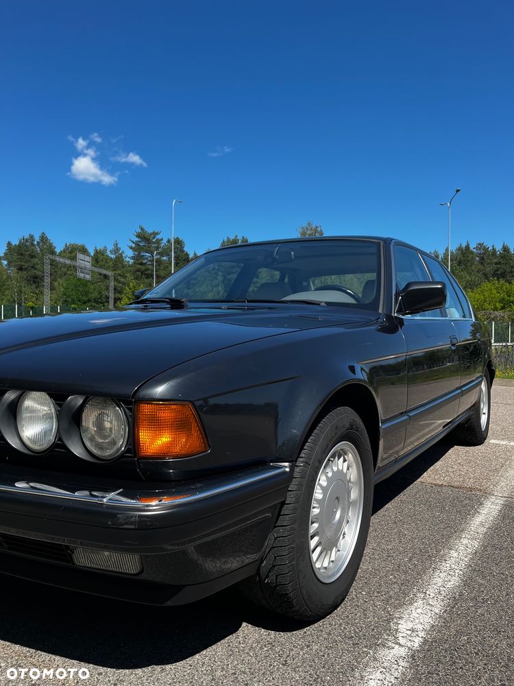 BMW Seria 7 - 13