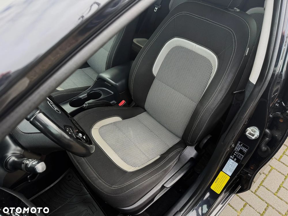 Kia Ceed 1.6 CRDi 136 ISG Platinum Edition - 8