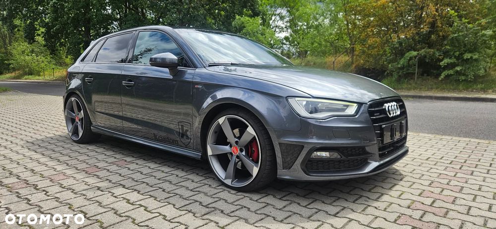 Audi A3 Sportback 2.0 TDI (clean diesel) quattro S tronic S line Sportpaket - 10