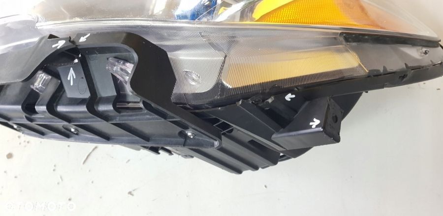 BUICK ENCORE 2013- REFLEKTOR LAMPA ZWYKŁA L USA - 4
