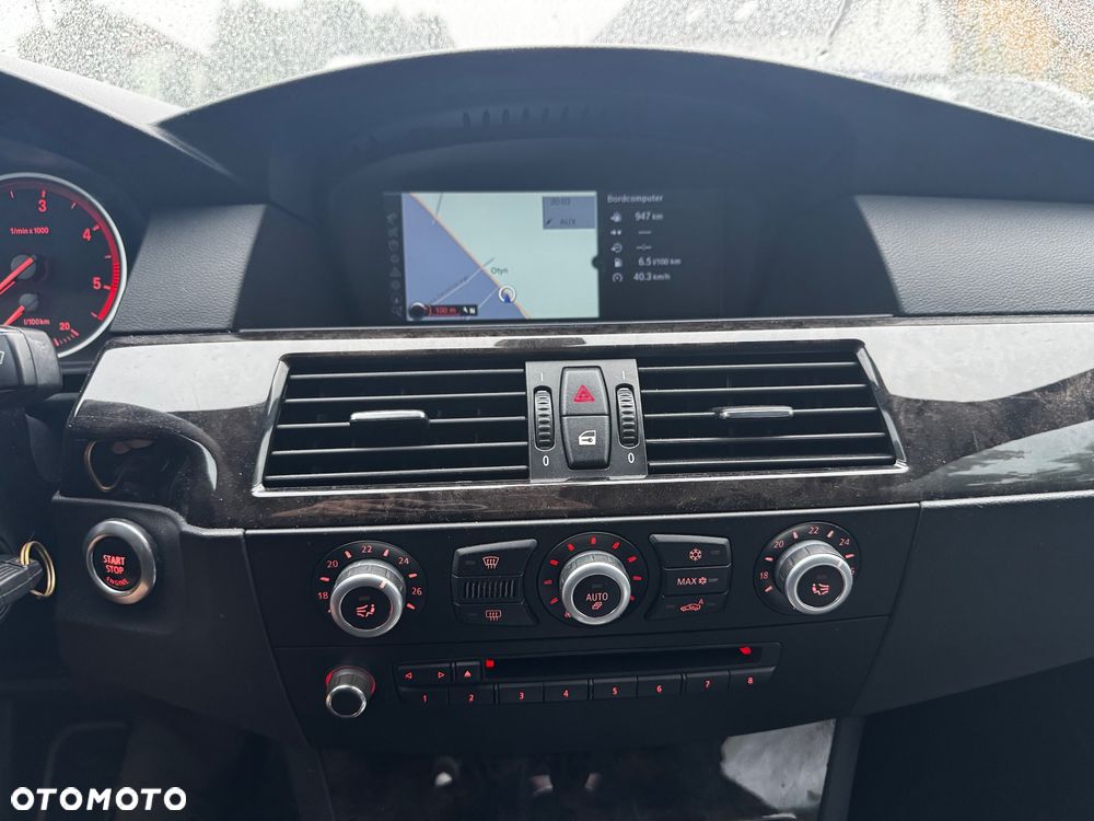 BMW Seria 5 520d Edition Exclusive - 24