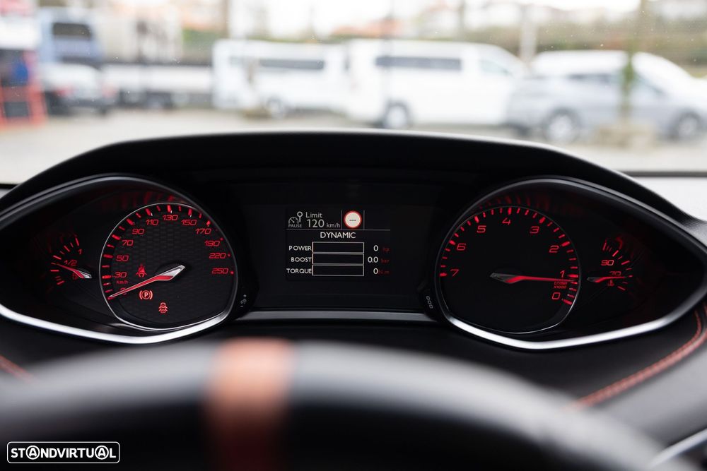 Peugeot 308 1.6 e-THP GTi - 18