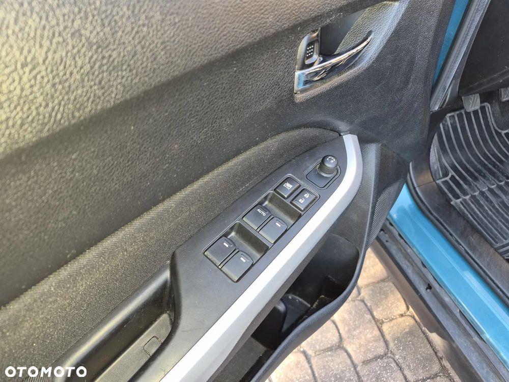 Suzuki Vitara 1.6 Premium 4WD - 12