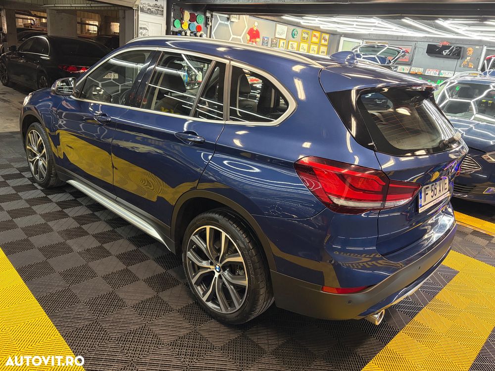 BMW X1 xDrive20d AT - 8