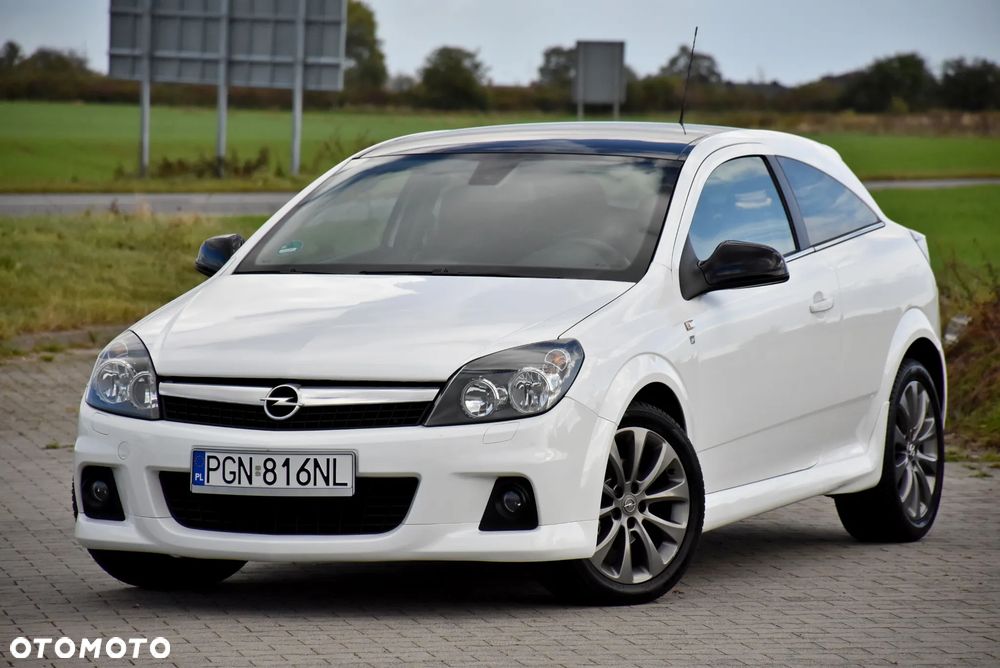 Opel Astra 1.6 Black&White - 3